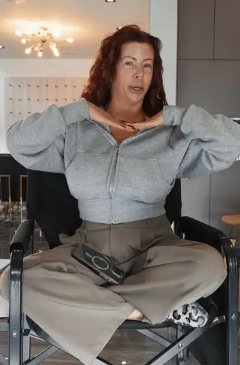 18 on set with alexis 2025 , 7starHD - 7starHD.ca